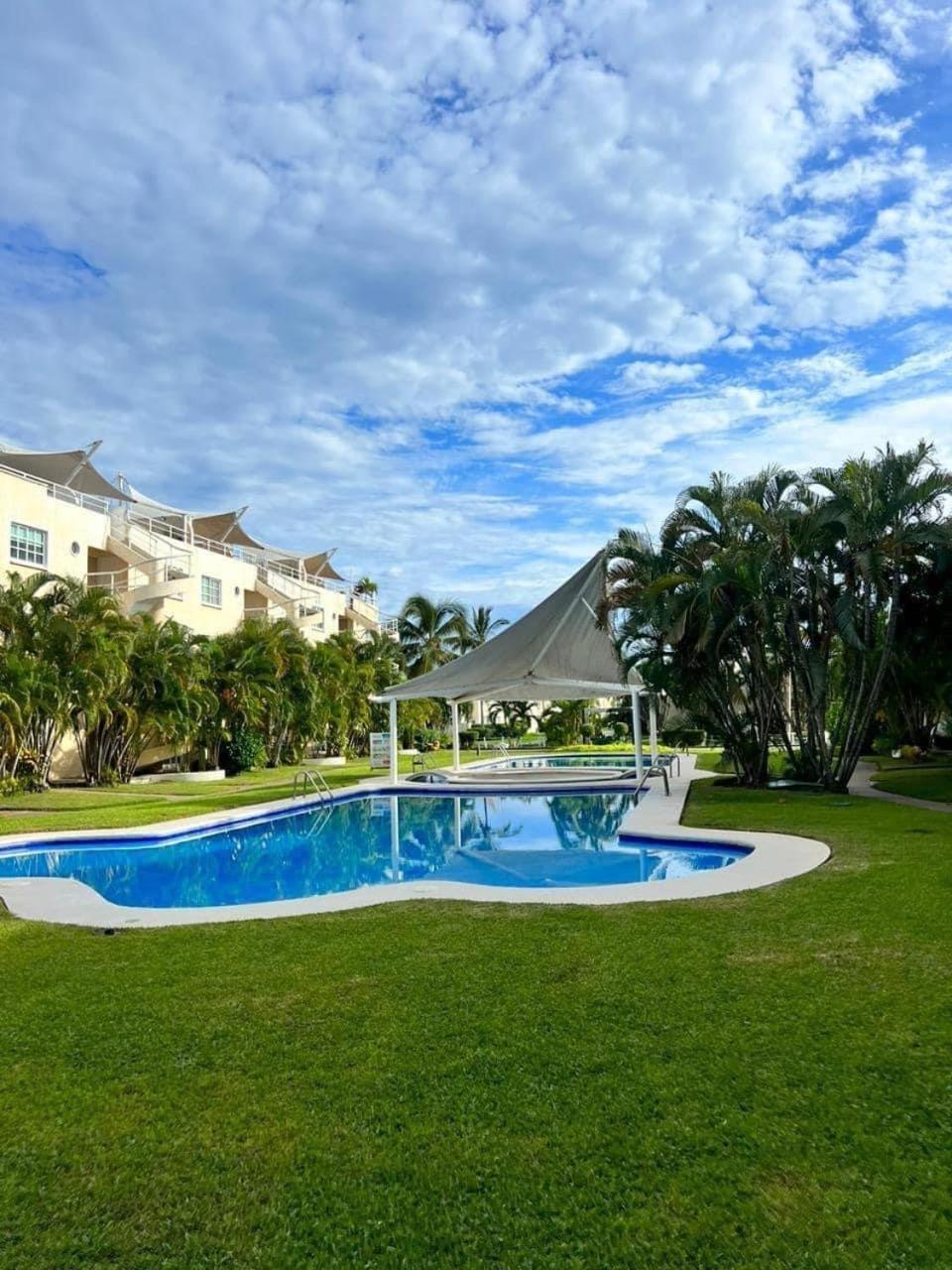 Appartamento Departamento Acapulco Frente A La Playa Esterno foto